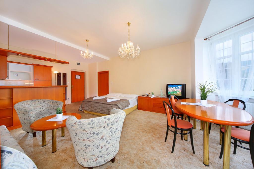 Palace Club Špindlerŭv Mlýn Bilik gambar