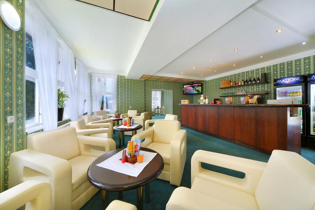 Palace Club Špindlerŭv Mlýn Luaran gambar